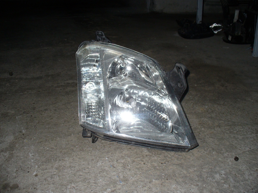 Far dreapta Opel Meriva 2003-2009