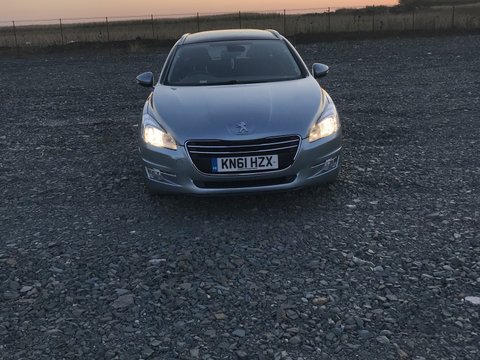 Far dreapta Peugeot 508 2012 break 1.6 hdi