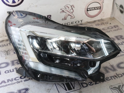 FAR DREAPTA RENAULT CAPTUR AN 2020 260104095R