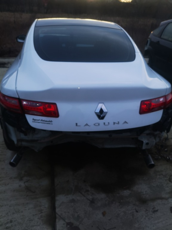 Far dreapta Renault Laguna 3 2012 coupe monaco gp 2.0 Dci