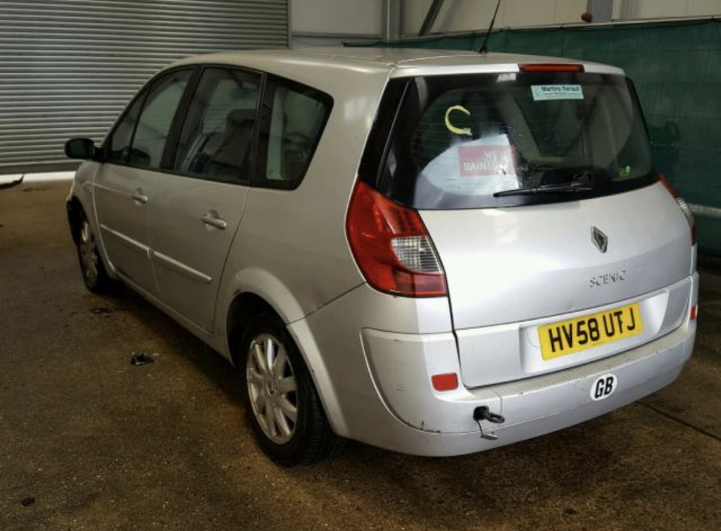 Far dreapta Renault Scenic II 2008 Hatch