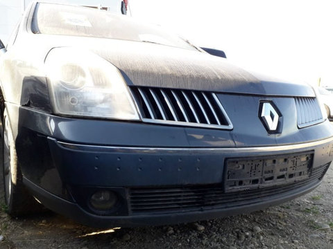 Far dreapta Renault Velsatis an 2002