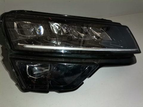 Far Dreapta Skoda Karoq Cu Defect Cod 57b941016f