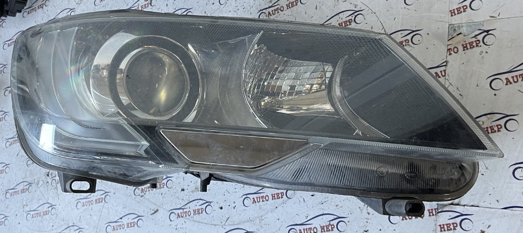 Far dreapta Skoda Superb 2 3T2941016F 3T2.941.016.F 1LL01131404 1LL 011.314-04