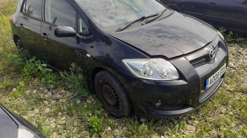 Far dreapta Toyota Auris 2008 hatchback 