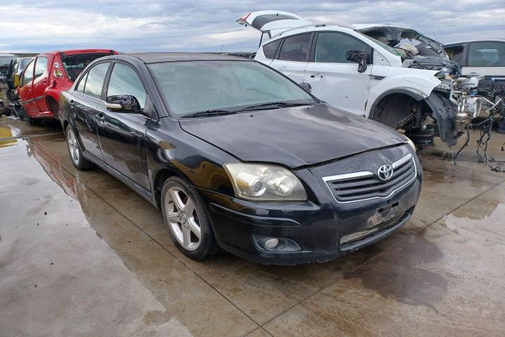 Far dreapta Toyota Avensis 2 T25 [faceli