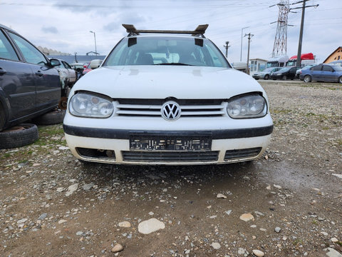 Far dreapta Volkswagen Golf 4 2002 Break 1.9SDI