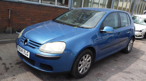 Far dreapta Volkswagen Golf 5 2004 Hatch