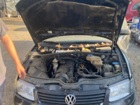 Far dreapta Volkswagen Passat B5 2002 Break 1.9