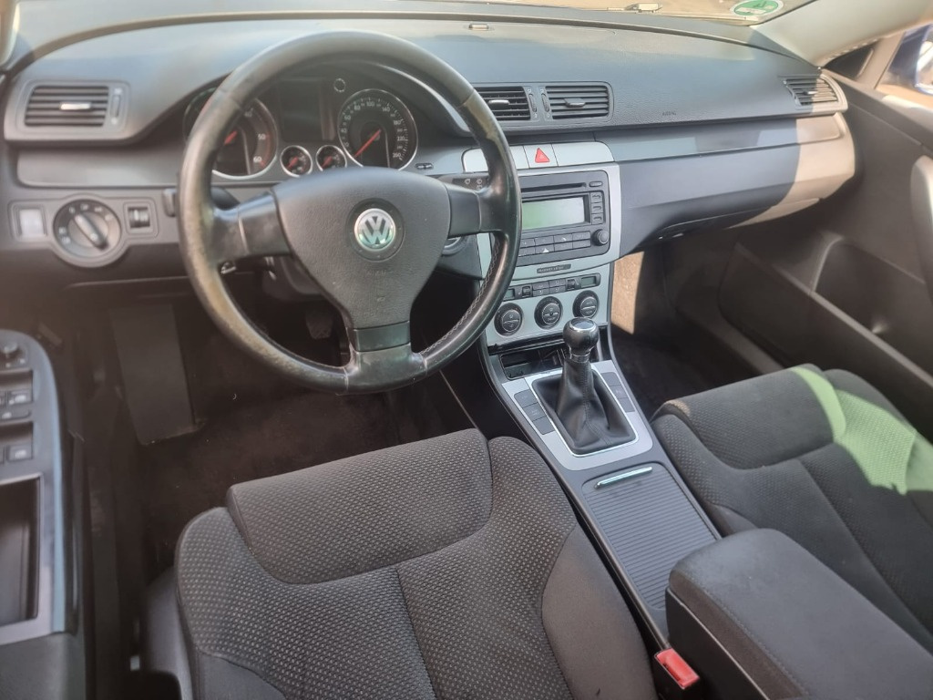 Far dreapta Volkswagen Passat B6 2006 br