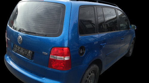 Far dreapta Volkswagen Touran 2006 Hatch