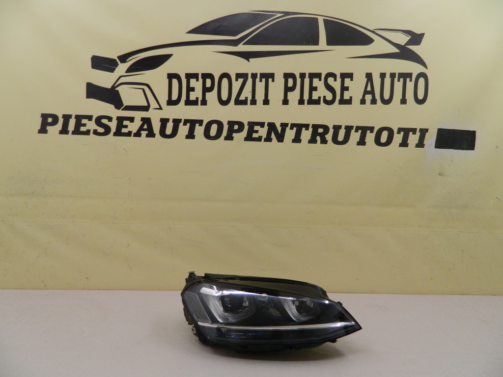 Far dreapta VW Golf 7 Bi-Xenon adaptiv, 2013, 2014