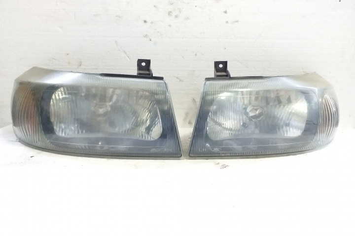 Far dreapta YC15-13W029 C311 YC15-13W029 Ford Transit 3 [2000 - 2006]