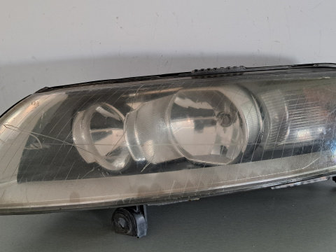 Far Far stanga halogen pentru Audi A6 c6 , cod 4f0941003 4f0941003 Audi A6