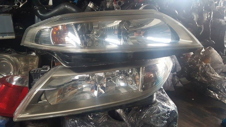 Far Faruri Renault Laguna 2 Xenon