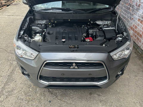 Far mitsubishi asx 2014 facelift din dezmembrari