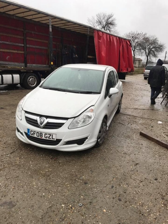 Far opel corsa d