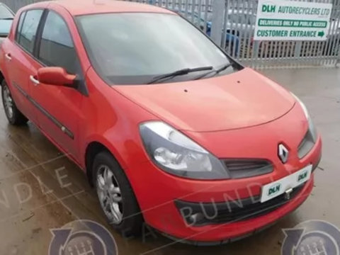 FAR RENAULT CLIO cod origine 7701070485