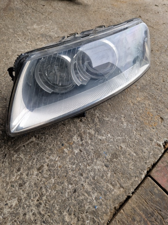 Far stânga bi xenon audi a6 c6 2007
