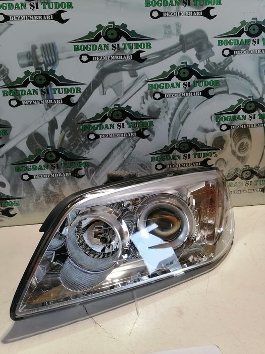 Far stânga lupă Chevrolet Captiva