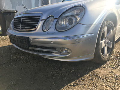 Far stânga Mercedes e class w211 cu xenon