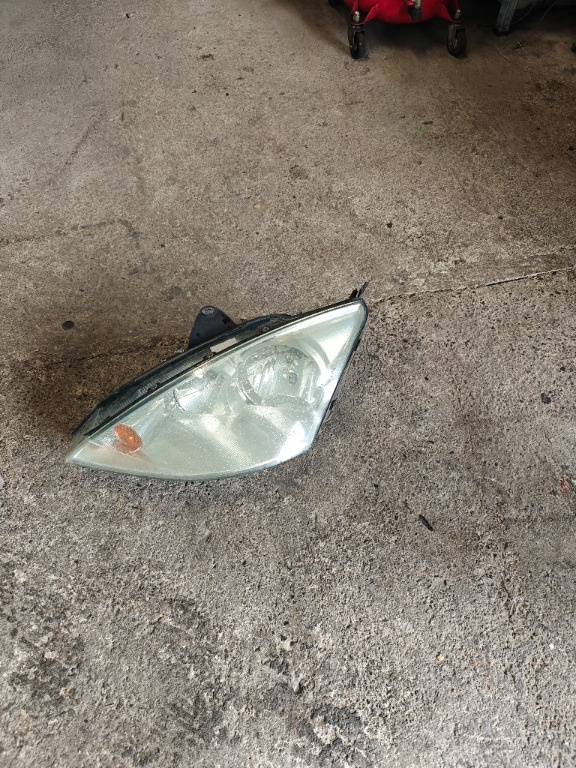 Far stânga pentru Ford Focus 1