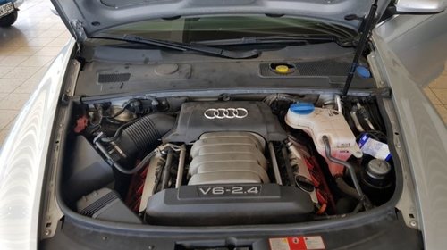 Far stanga Audi A6 4F C6 2007 Beak 2.4 i