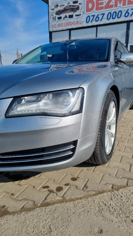 Far Stanga Audi A8 D4 Bi Xenon