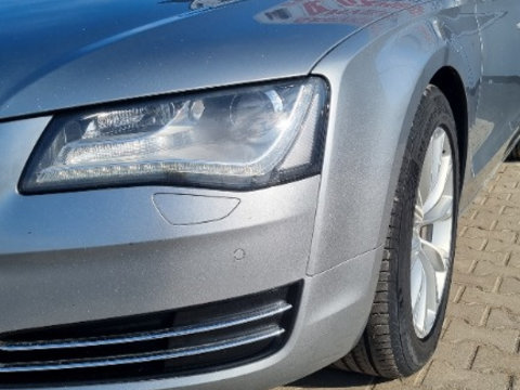 Far Stanga Audi A8 D4 Bi Xenon