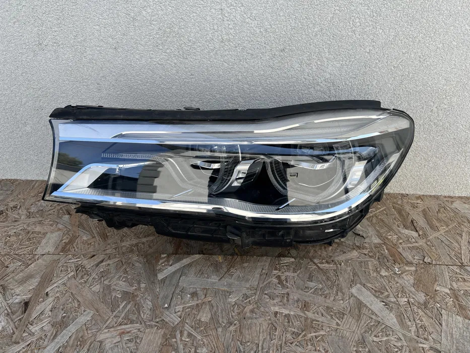Far stanga BMW Seria 7 G11 G12 Full LED Adaptiv Original Europa cod 8499229