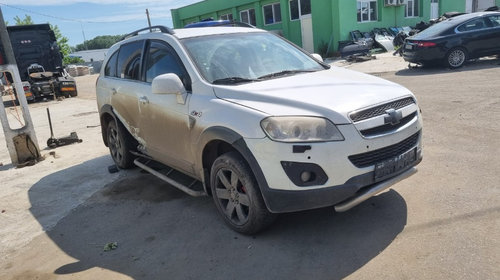 Far stanga Chevrolet Captiva 2008 4x4 2.