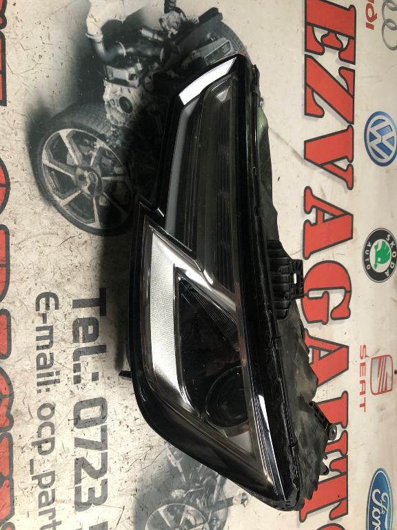 Far stanga complet Audi A4 B9 2016 - 2020 cod 8W0941005