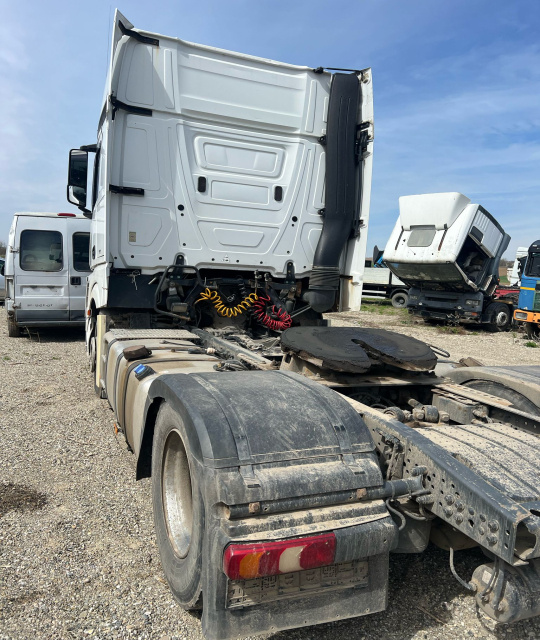 Far stanga cu Xenon Mercedes-Benz Actros