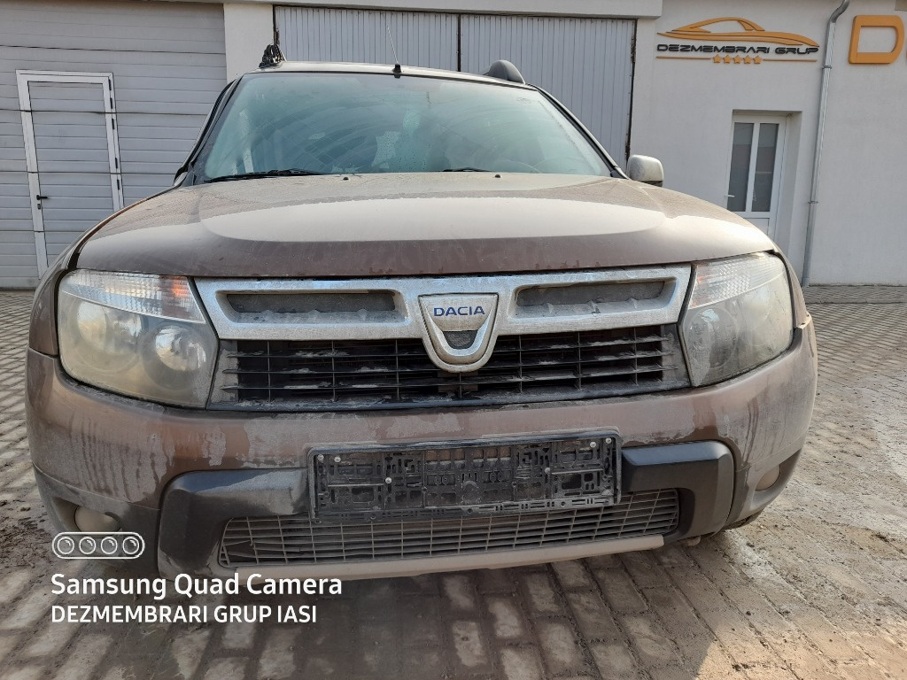 Far stanga Dacia Duster 2010 SUV 1.5 dCi