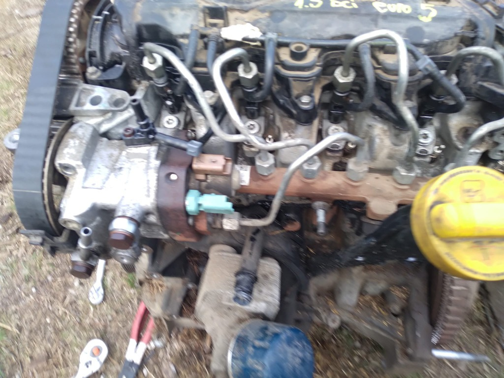 Far stanga Dacia Logan 2011 berlina 1.5 