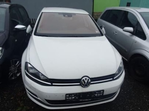 Far stanga/dreapta BI-XENON LED Volkswagen Golf 7