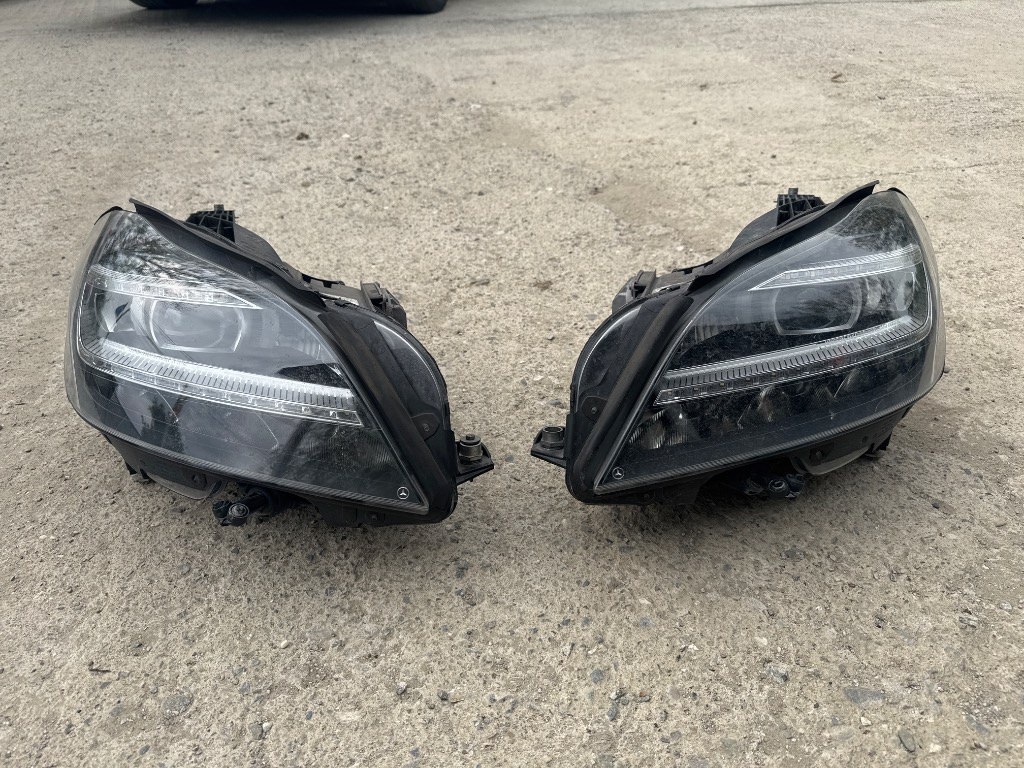 Far stanga dreapta Ils Mercedes cls w218 Europa 20