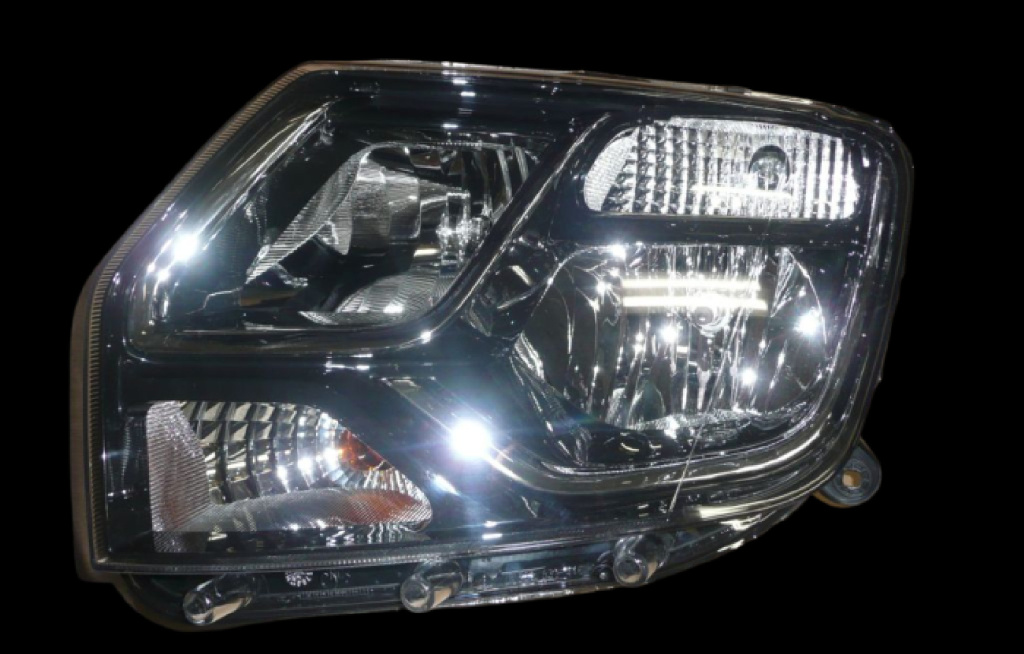 Far stanga duster facelift 260608209r Renault produs nou original cod piesa 260608209R