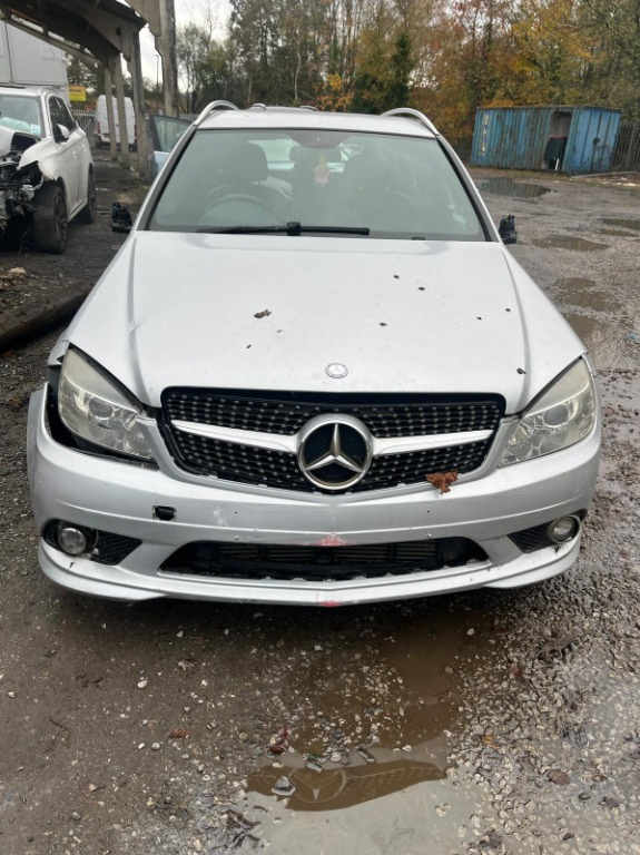 FAR STANGA FATA MERCEDES BENZ W204 C204