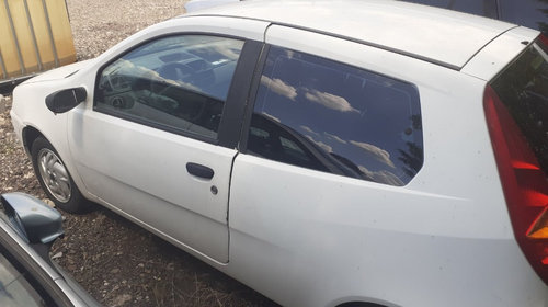 Far stanga Fiat Punto 2002 Hatchback 1,9