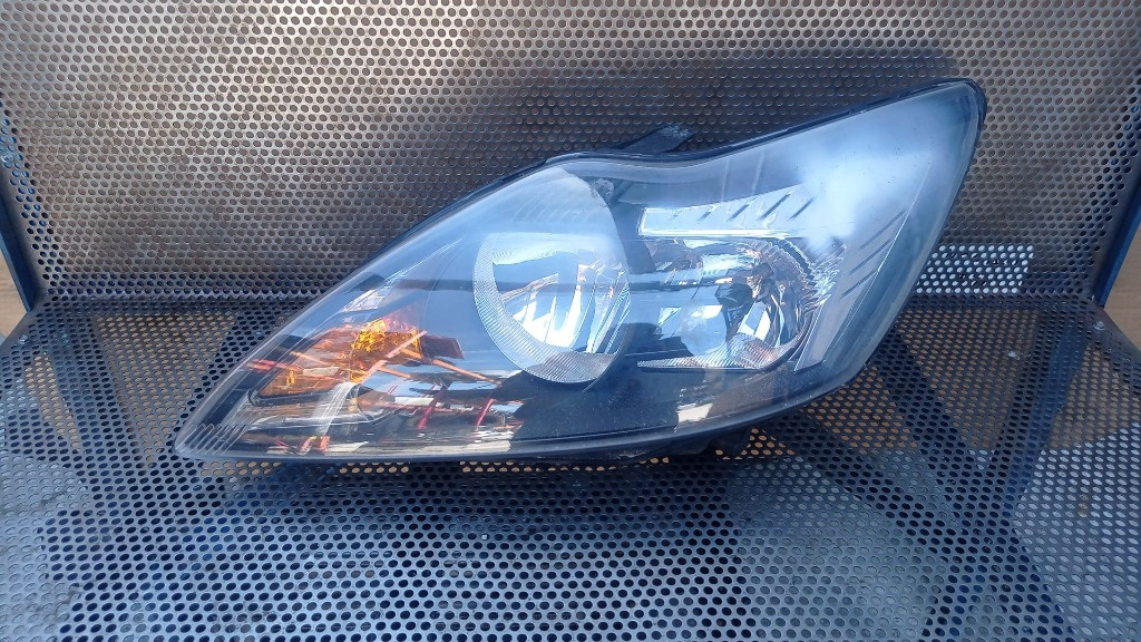 Far stanga Ford Focus 2 2009