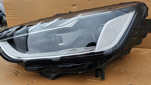 Far stanga FULL LED Audi A4 B9 8W Faceli