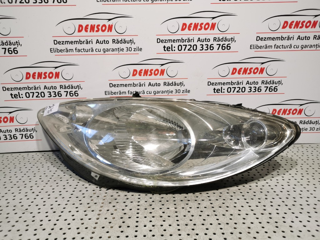 Far Stanga Halogen PEUGEOT 1007 2005-2009 Cod : 9644997280