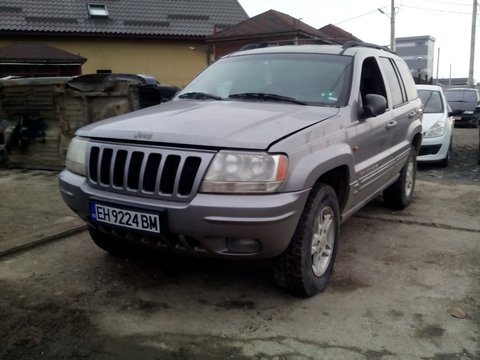 Far stanga Jeep Grand Cherokee 2000 4x4 3124