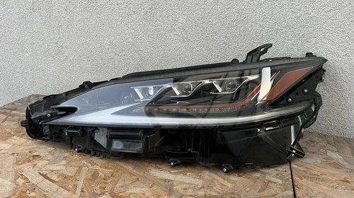 Far stanga Lexus ES Full LED Original Eu