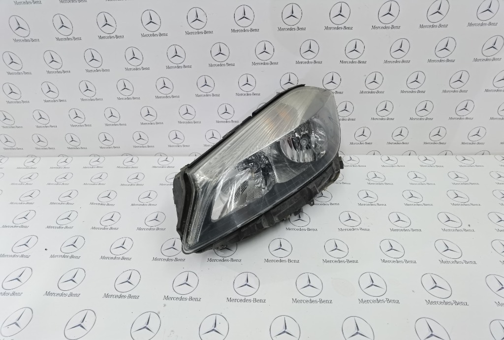 Far stanga Mercedes A220 cdi W176