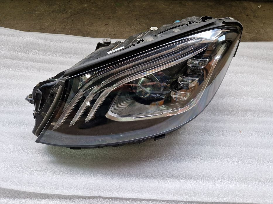 Far stanga Mercedes S class w222 facelift A2229068103 defect