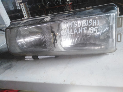 Far stanga Mitsubishi Galant VI (E30), cod 7R017242