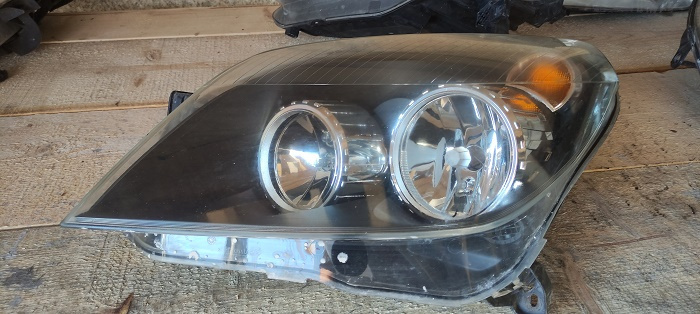 Far Stanga Opel Astra H GTC 2005/03-2010/10 1.4 55