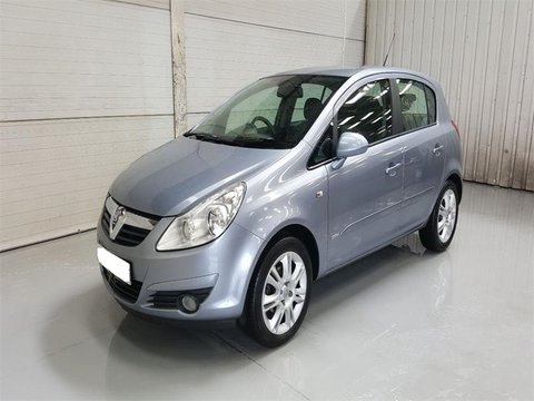 Far stanga Opel Corsa D 2007 Hatchback 1.2 SXi